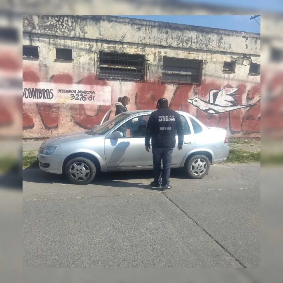 Salta: le robaron el auto en el parque San Martín