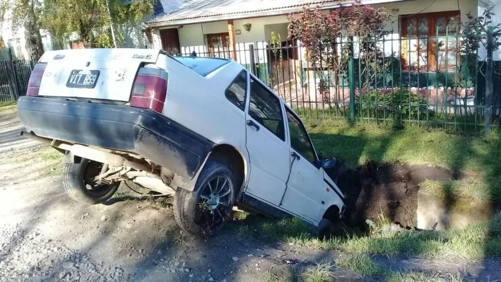 Tremendo: salteña aprendía a manejar, y terminó protagonizando un terrible accidente