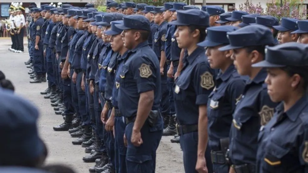 La Policía salteña presentó los elementos tecnológicos que utilizarán en la Fiesta del Milagro