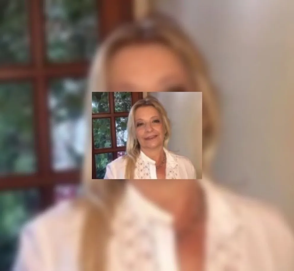 Gladys Causarano presenta su nuevo libro: “Rebelión del amor”