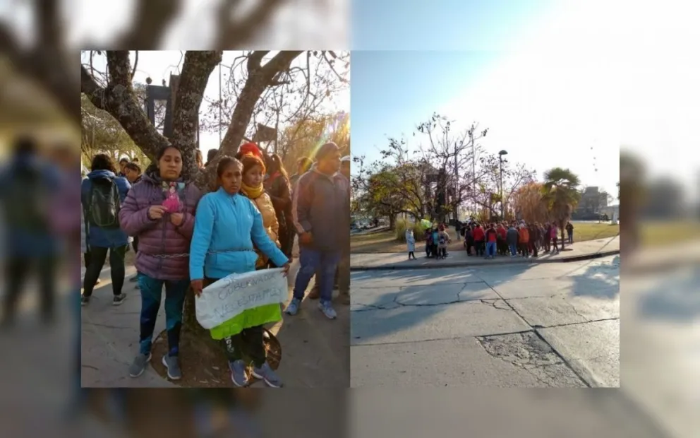 Hasta el último aliento: se encadenaron familias a la Casa de Gobierno. ¿Qué pasó?