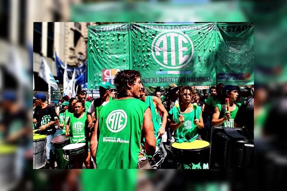 "Jornada nacional de lucha": ATE marcha en Salta