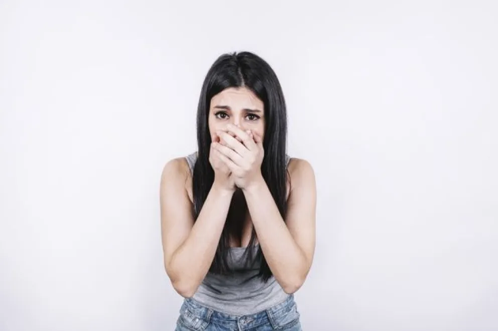 Le dijo a su amiga que le guarde una caja con juguetes sexuales, pero en realidad escondía algo macabro