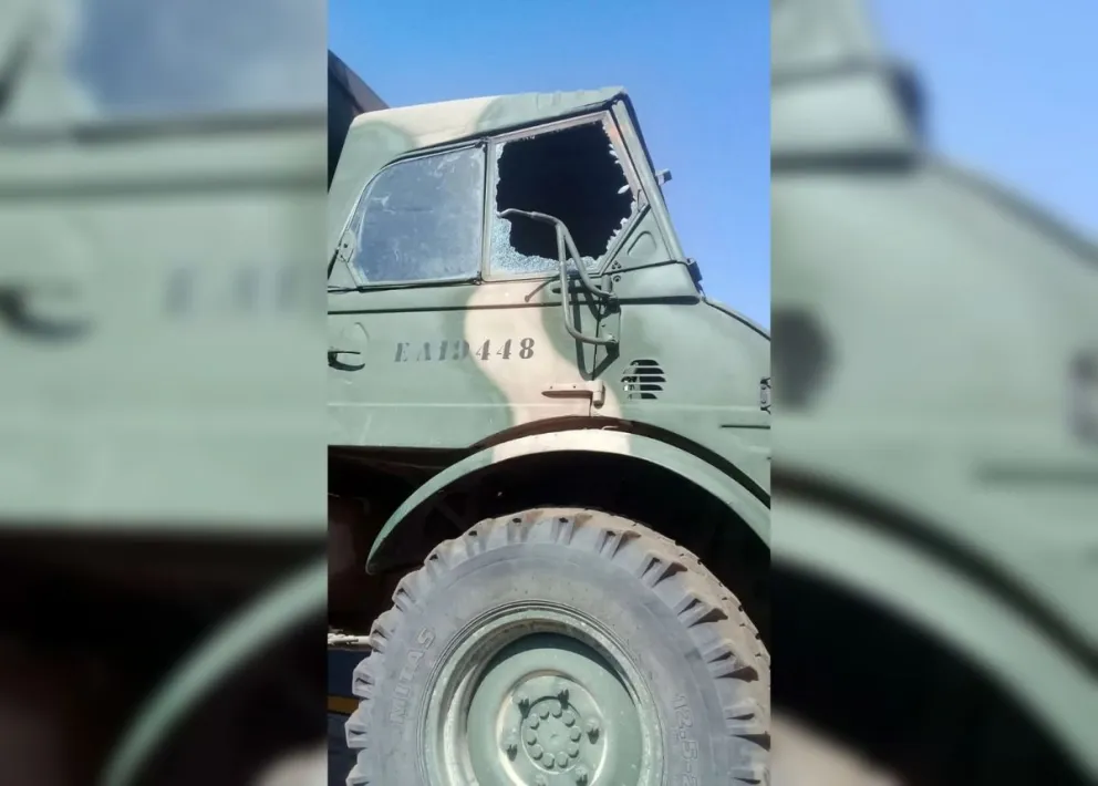 Dañinos: apedrearon a vehículos del Ejército Argentino