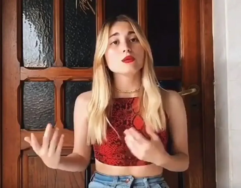 ¡Cautivador! Alejandra Tuma, la joven que la está rompiendo en las redes sociales