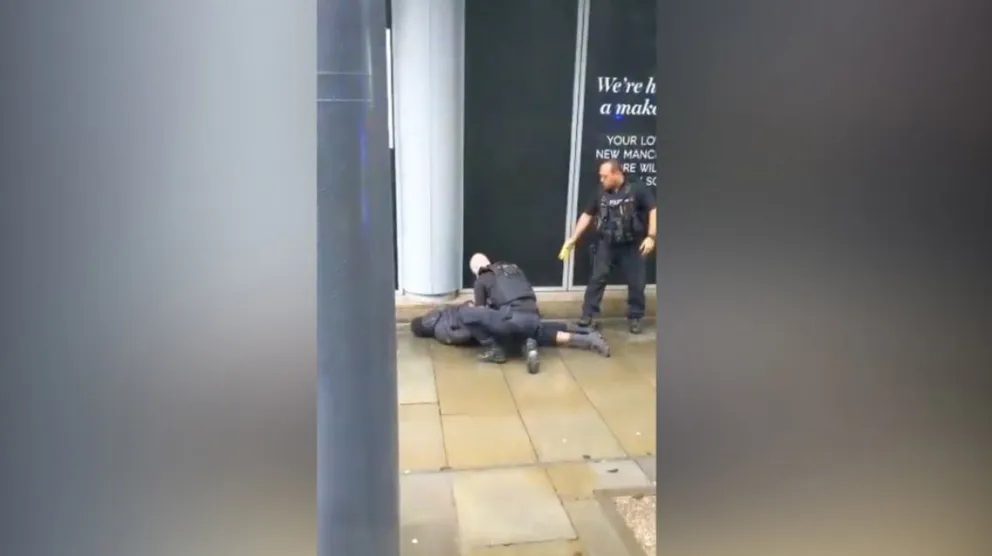 ¿Ataque terrorista?: un hombre apuñaló a cinco personas