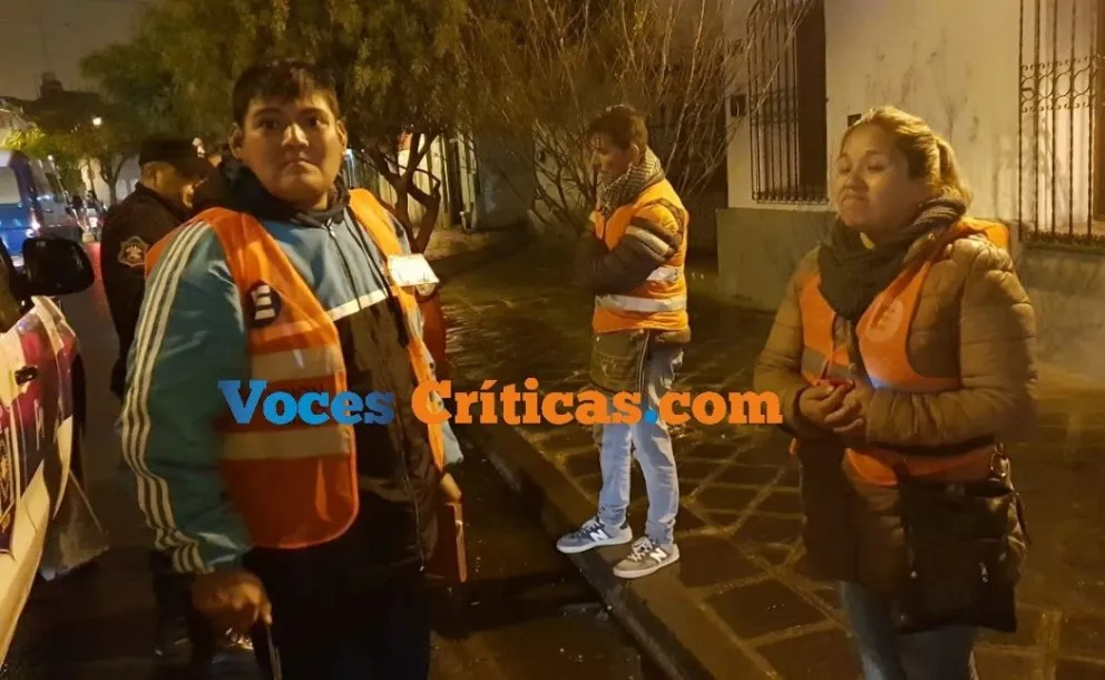 Denuncia en Salta: "Me cobran el estacionamiento, no solamente durante todo el día, sino durante la noche" FOTOS