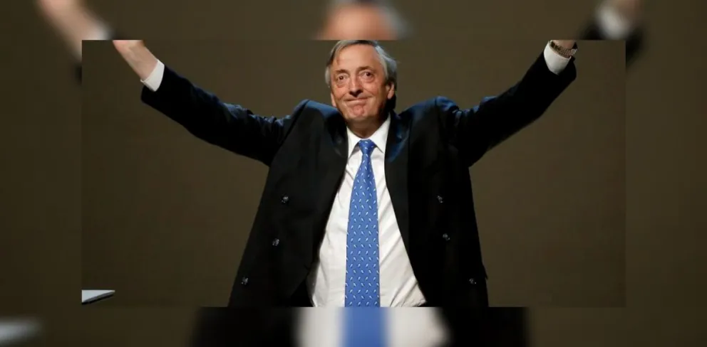 Escándalo: sacaron la estatua de Néstor Kirchner en la UNASUR
