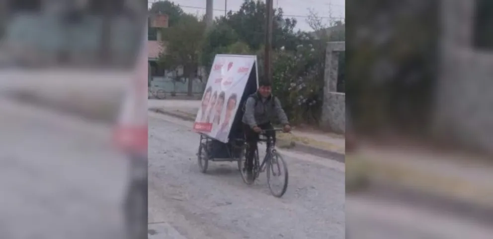 Persevera y triunfarás: quiere ser concejal y realizó su campaña en bicicleta. ¿Cómo le fue?