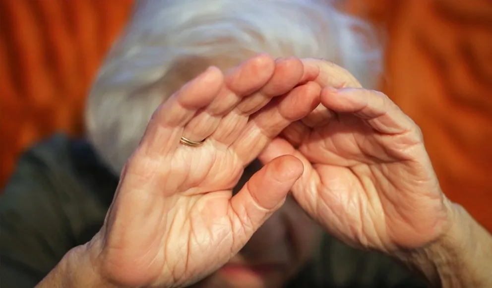 Sin corazón: salteña maltrató a su abuelita