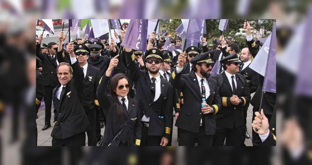 Es oficial: confirmaron el paro de aviones para el fin de semana