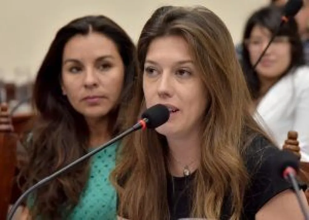 Jacqueline Cobo: conocé el proyecto aprobado para designar una plaza como Abuelas de Plaza de Mayo