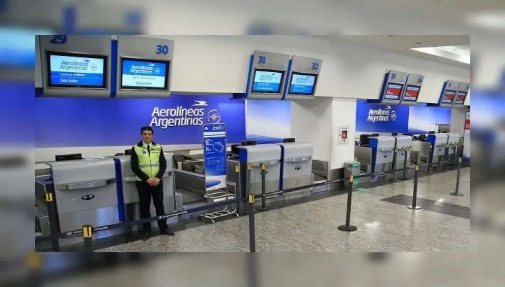 No hubo acuerdo: pilotos ratificaron el paro