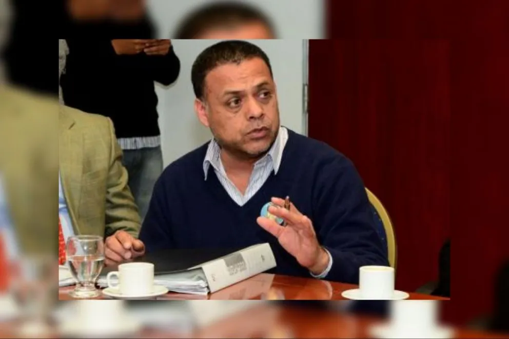 Rául Córdoba: "El domingo nosotros tenemos la oportunidad de que no se repitan las mismas personas"