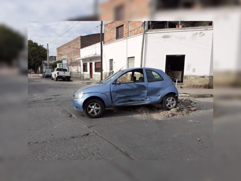 Jueves negro: fuertísimo choque en zona oeste