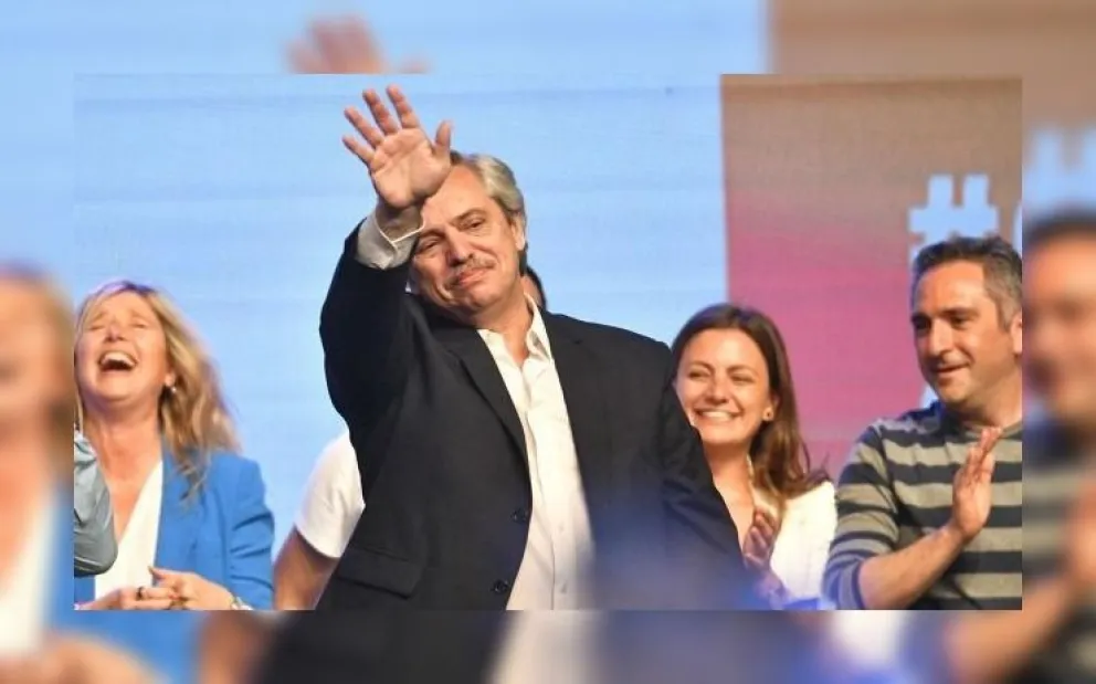 Alberto Fernández: "Vamos a arremangarnos todos para que nadie más pase hambre"