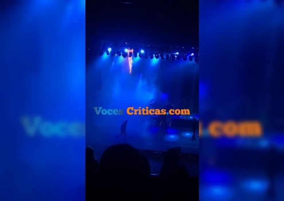 Pánico en vivo: así se incendió el Teatro Provincial durante el show de Diego Torres