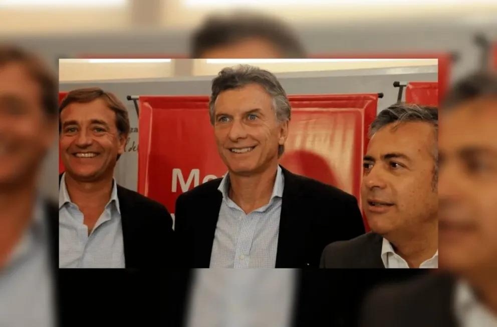 Envión anímico: Mauricio Macri felicitó a Suárez y Cornejo por el triunfo en Mendoza. ¿Si se puede?