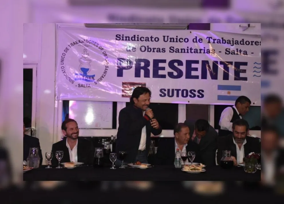 ¿Sorpresa? Gustavo Sáenz y "Pino" Paz Posse se mostraron juntos