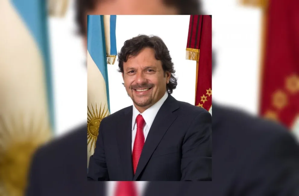 Con toda la esperanza, votó Gustavo Sáenz. VIDEO