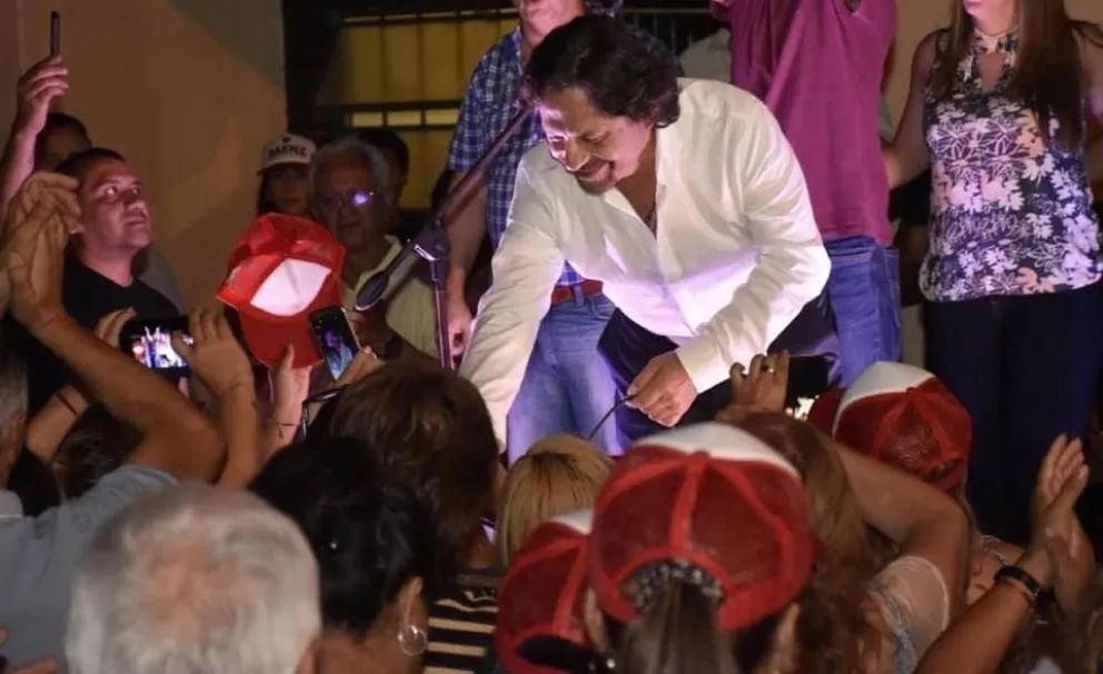 Gustavo Sáenz: “Los invito a que me acompañen y a que trabajemos juntos”
