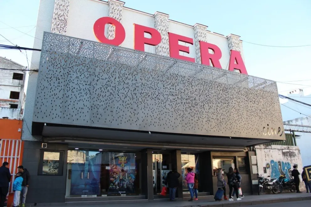 ¡Imperdible! El cine Ópera fue elegido por Netflix para el estreno de “El irlandés”