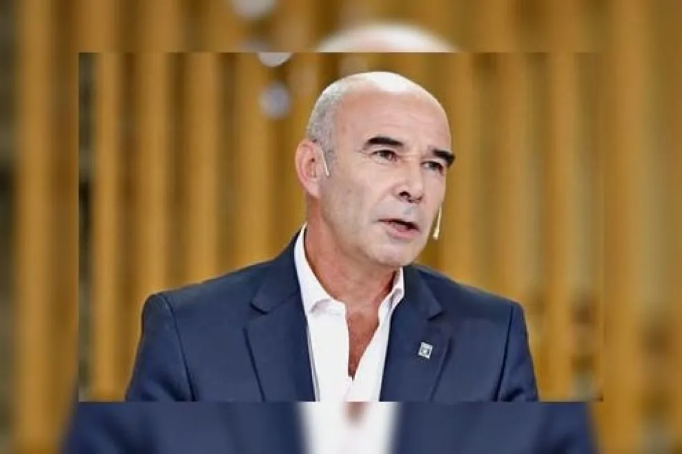 Gómez Centurión cerró campaña con pastores evangélicos y defendiendo las dos vidas