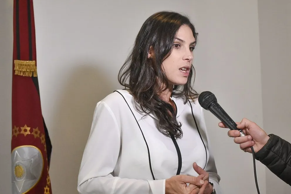 Pamela Calletti confirmó que presentarán en el Congreso el proyecto para cobrar a extranjeros la atención en salud pública