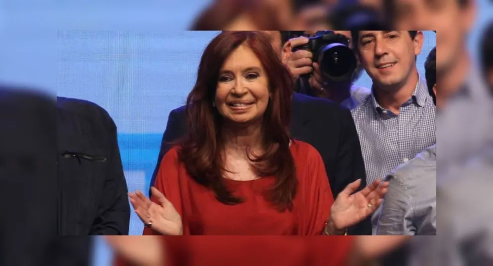 ¡Es furor!: salió a la venta el muñeco de Cristina Kirchner "La Jefa"