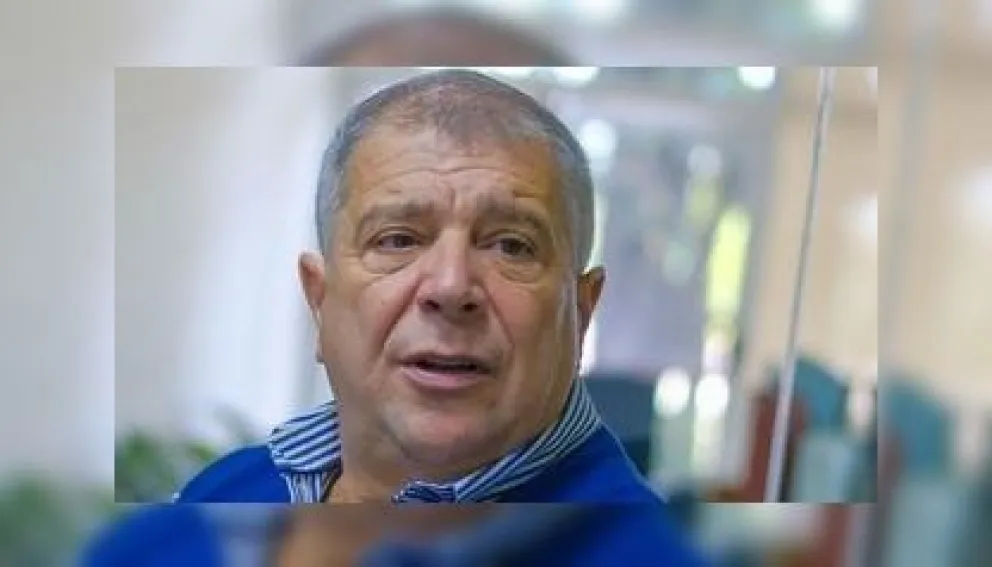 Ángel Causarano sobre Cande Correa: “No tiene ni idea de dónde está parada”