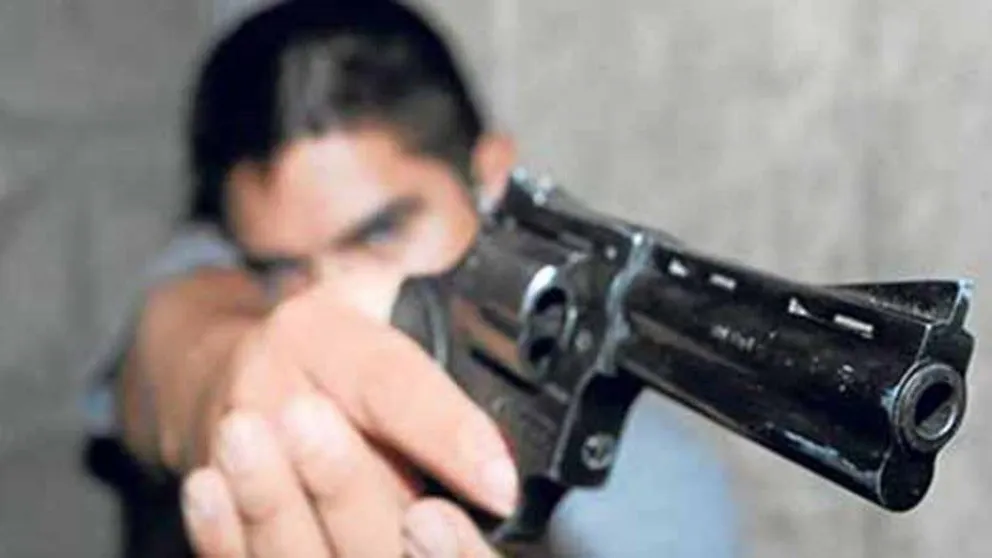 Orán: a punta de pistola, le robó a un adolescente