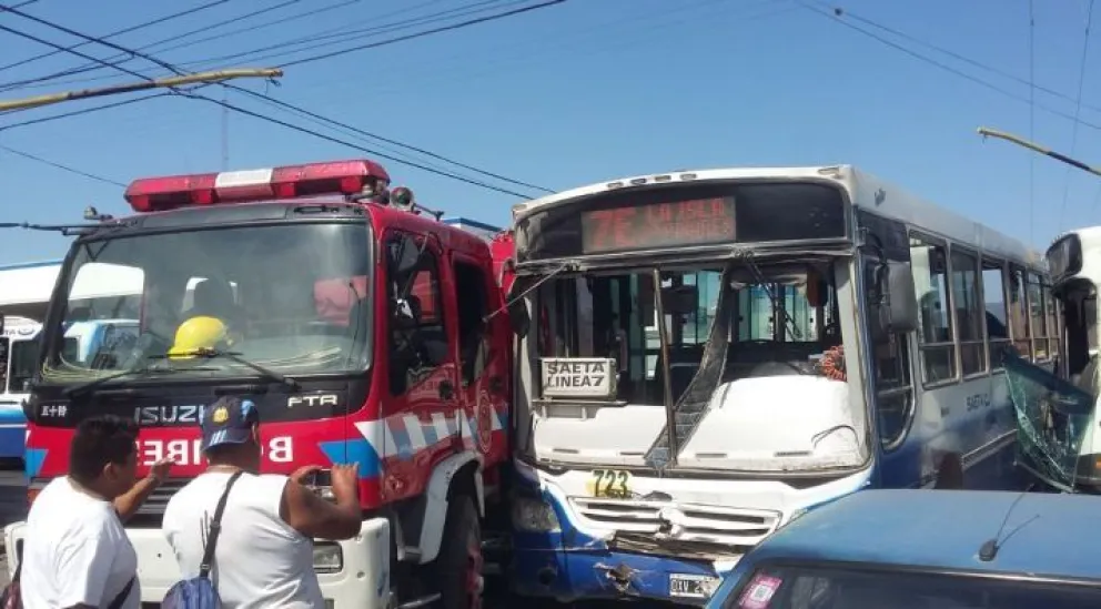 Viernes trágico: triple choque en el macrocentro salteño