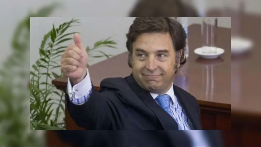 Andrés Suriani: "Me parece una falta de respeto a las instituciones democráticas anunciar un debate de candidatos y que sólo aparezcan dos"