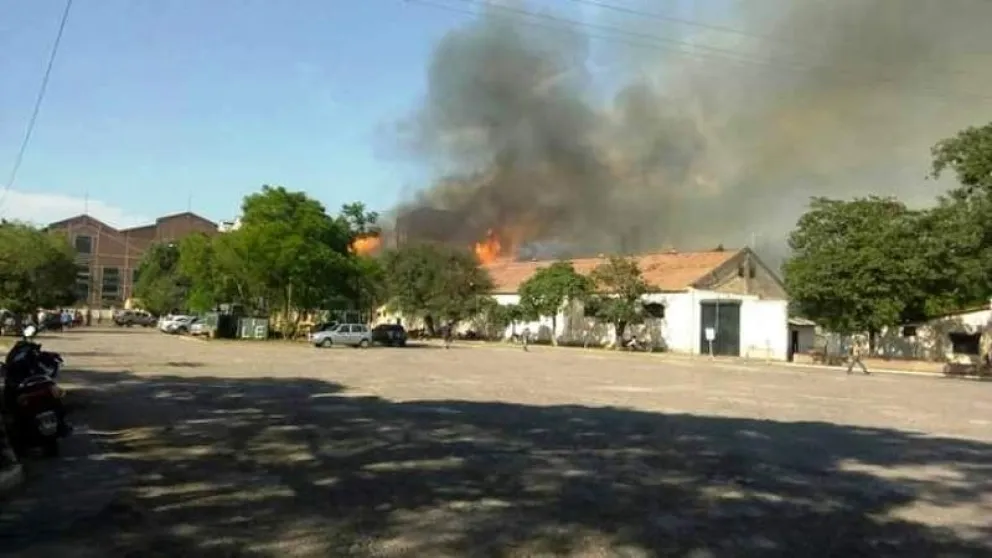 Incendio en el ingenio La Esperanza: aún no pudieron reconocer los cuerpos encontrados