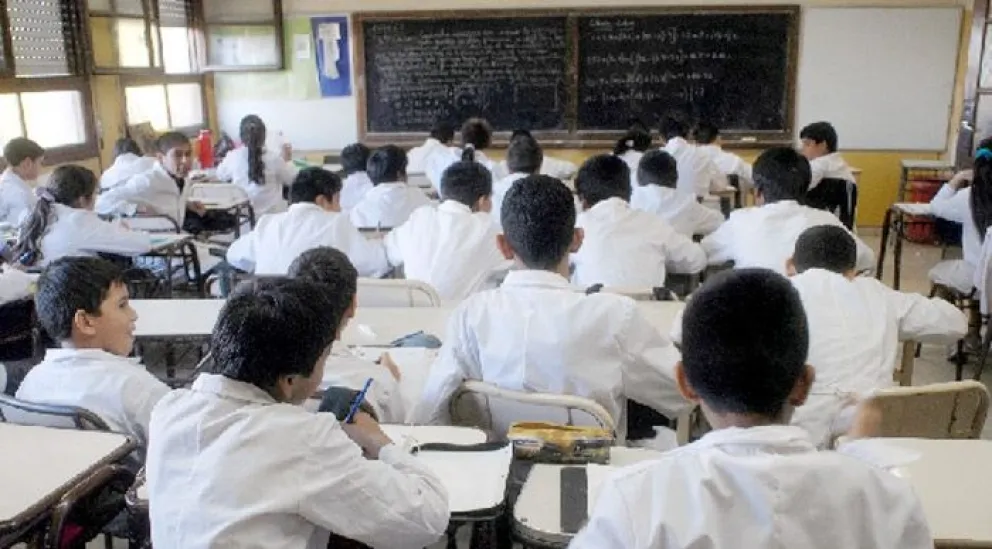 Una asquerosidad: mirá con lo que una escuela salteña alimentaba a sus alumnos