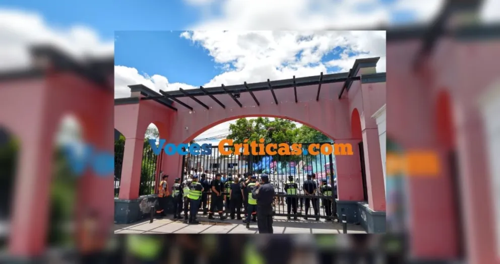 VIDEO. Manifestantes a favor de la pirotecnia coparon el CCM