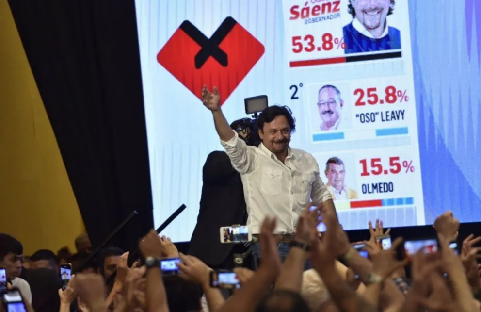 Gustavo Sáenz formará parte de la tapa de la revista Gente