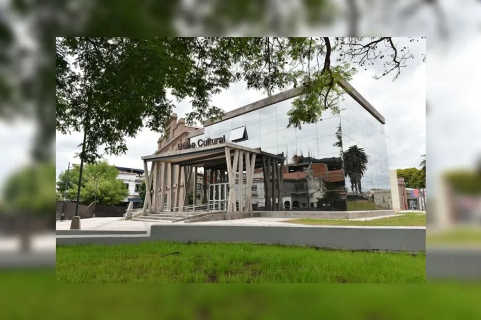 Hoy: inaugura la Usina Cultural