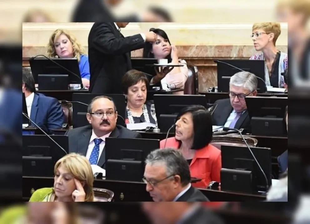 Ley de Emergencia Económica: Sergio Leavy defiende los intereses del pueblo