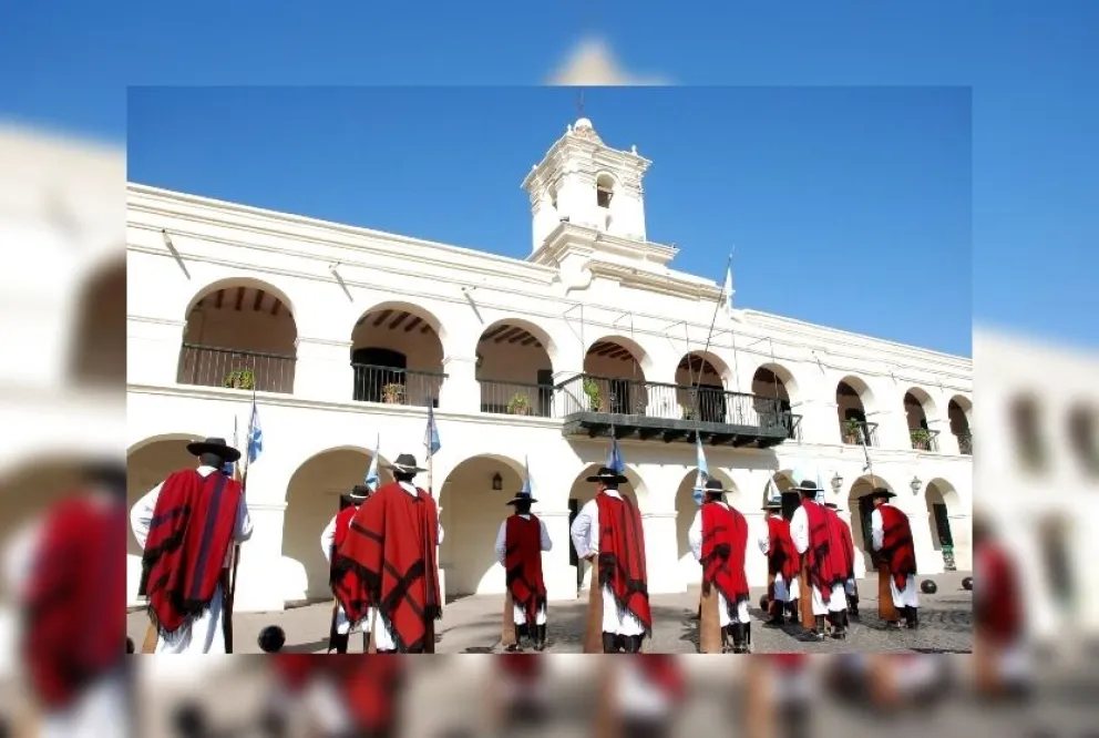 Agrupación Gauchos de Güemes: Un cuestionado ex presidente y funcionario pretende volver a la presidencia