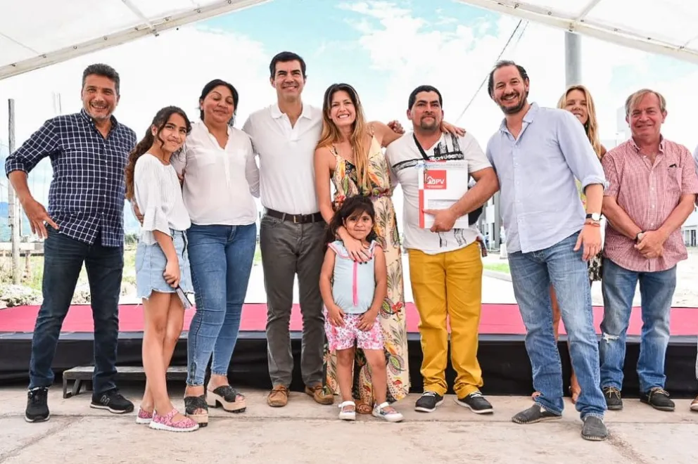 Juan Manuel Urtubey entregó casas: ¿dónde? ¿cuántas?
