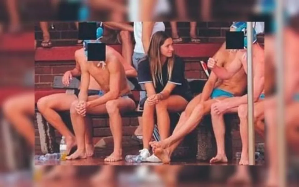 Escándalo total: una maestra tuvo relaciones sexuales con cinco alumnos