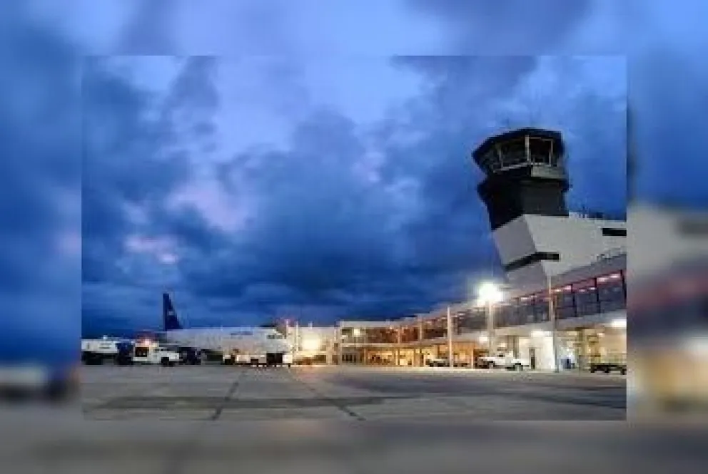 VIDEO. Pánico en Salta: un avión tuvo problemas en el despegue