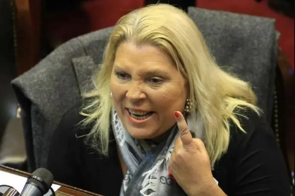 Elisa Carrió dijo presente en el Congreso y no se guardó nada: "Se autoriza la dictadura por seis meses”