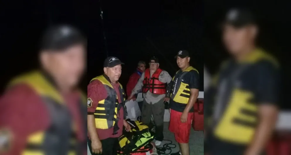 Una lancha donde se trasladaban dos hombres se hundió en el dique Cabra Corral