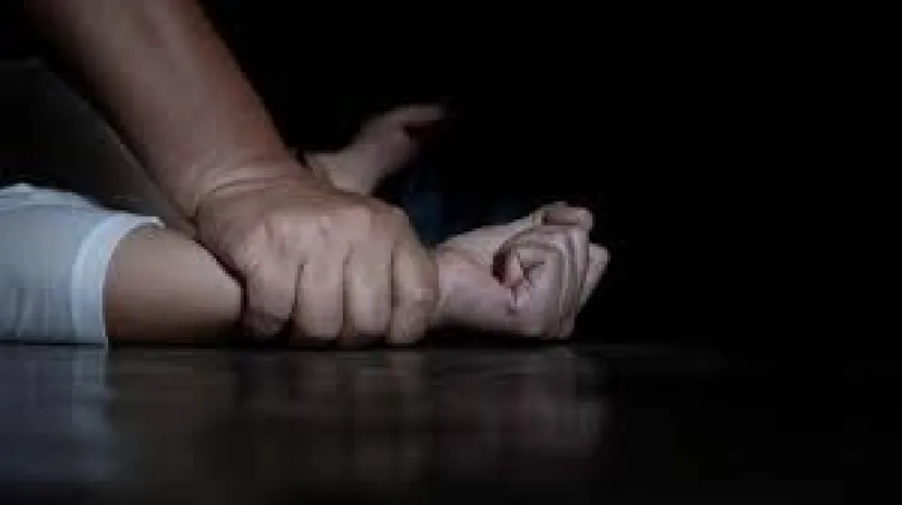 Horror: un adolescente violó y embarazó a su hermana de once años