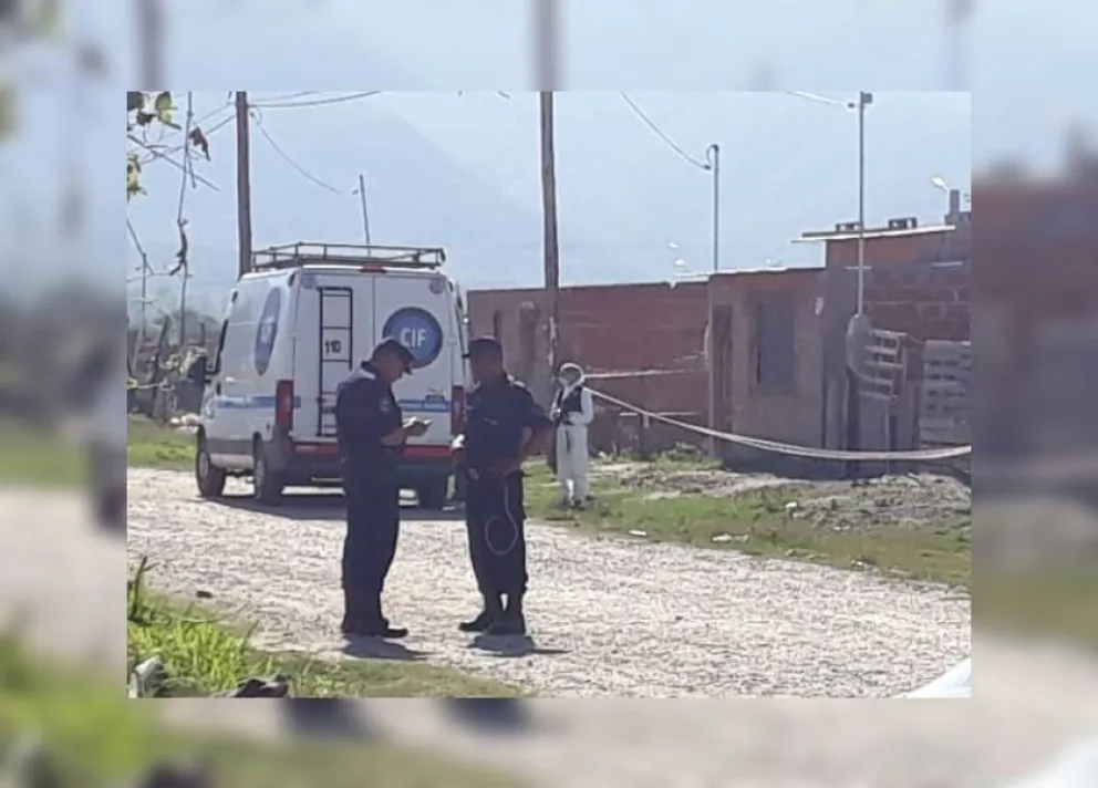 Tensión: aseguraron que el policía salteño no estaba denunciado