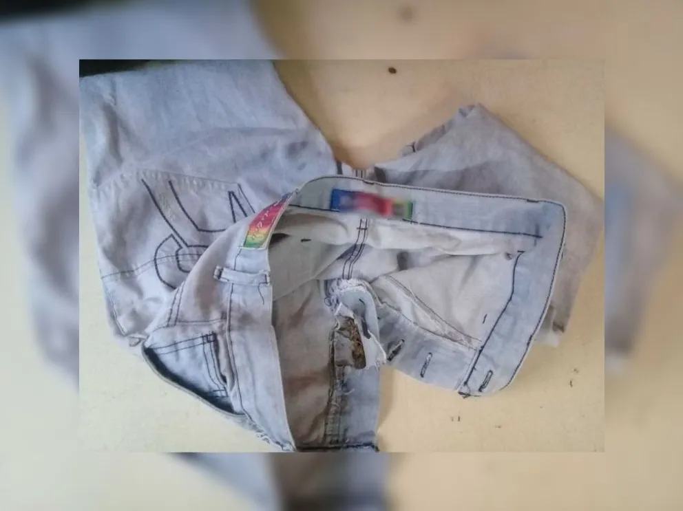 Escándalo en dos comisarías: dos mujeres intentaron pasar droga