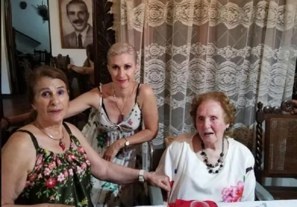 Último adiós: murió la viuda del ex gobernador Miguel Ragone