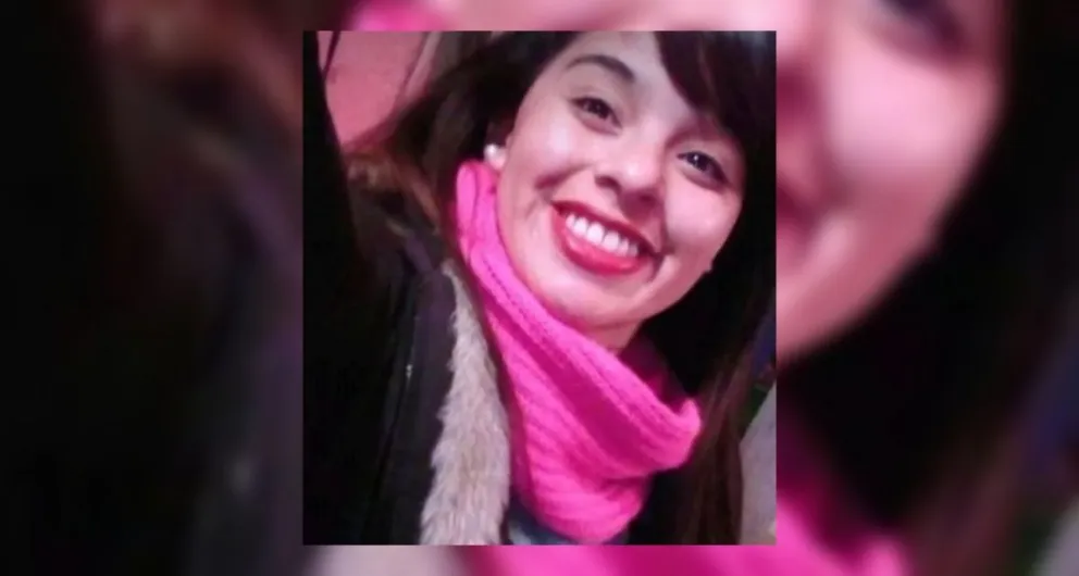 Impactante femicidio: degolló a su pareja frente a su hijito